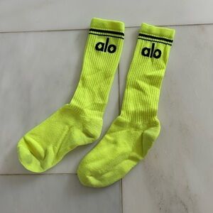 ALO Yoga Neon Lime Athletic Crew Socks with Black Logo